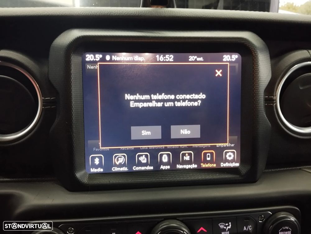 Jeep Wrangler Unlimited 2.2 CRD Sahara AT - 28