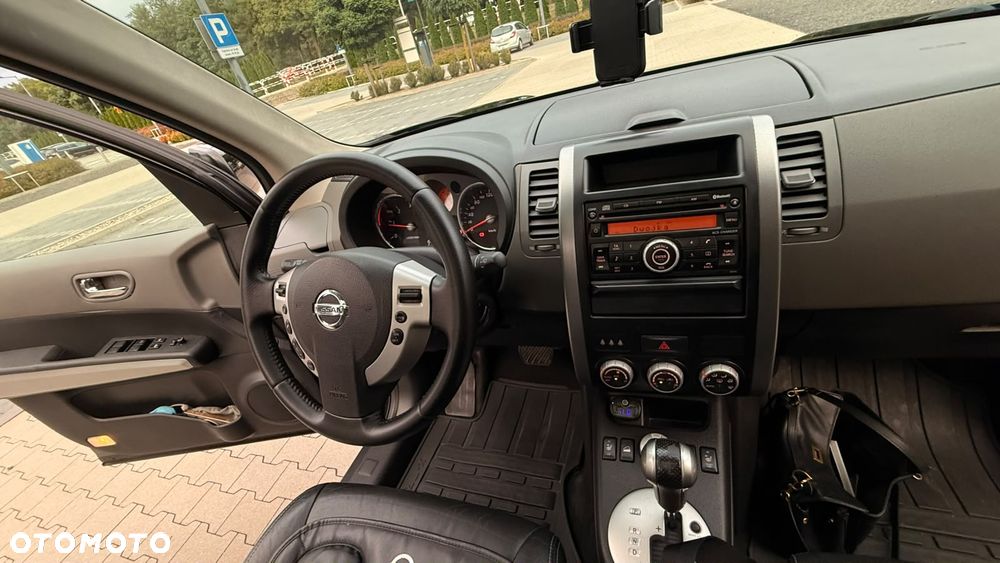 Nissan X-Trail 2.0 dCi 4x4 DPF Automatik Platinum - 30