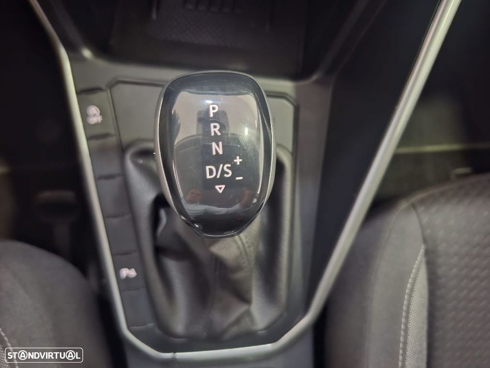 VW Polo 1.0 TSI Urban DSG - 19