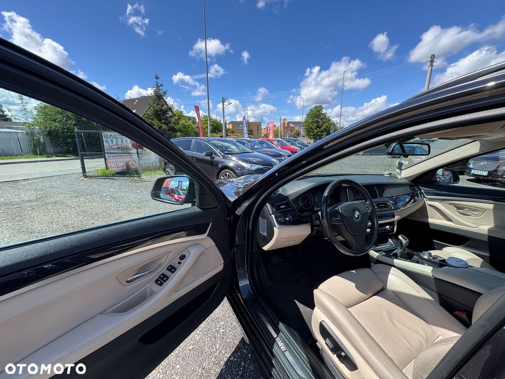 BMW Seria 5 520d Blue Performance - 5