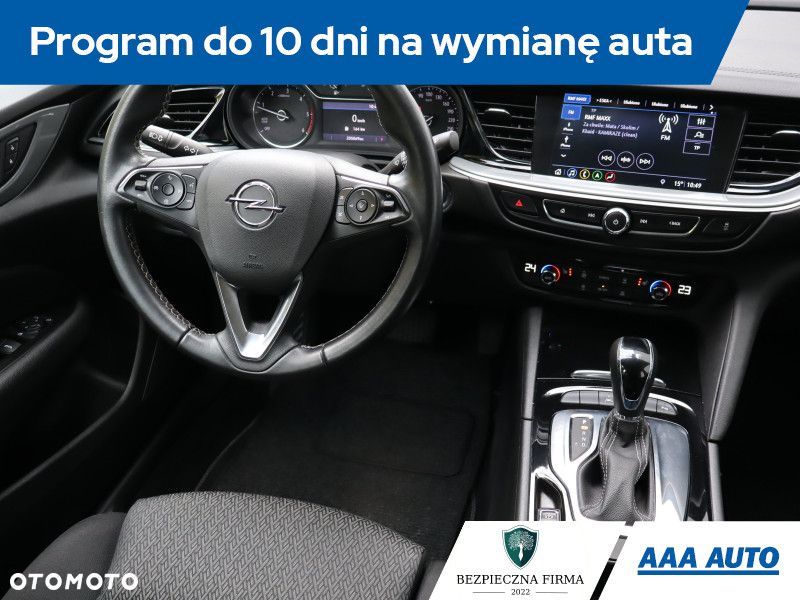 Opel Insignia - 8