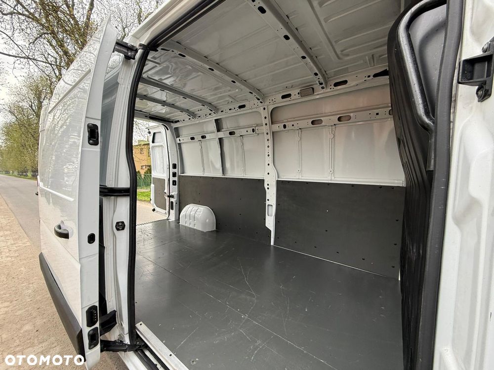 Opel Movano - 10