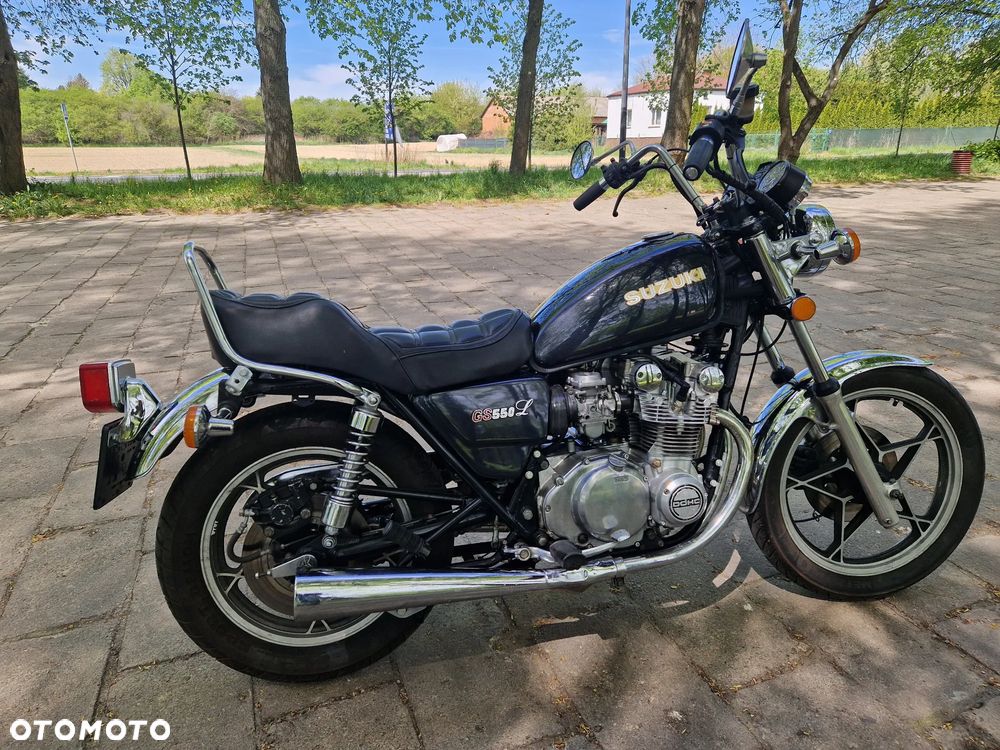 Suzuki GS - 9