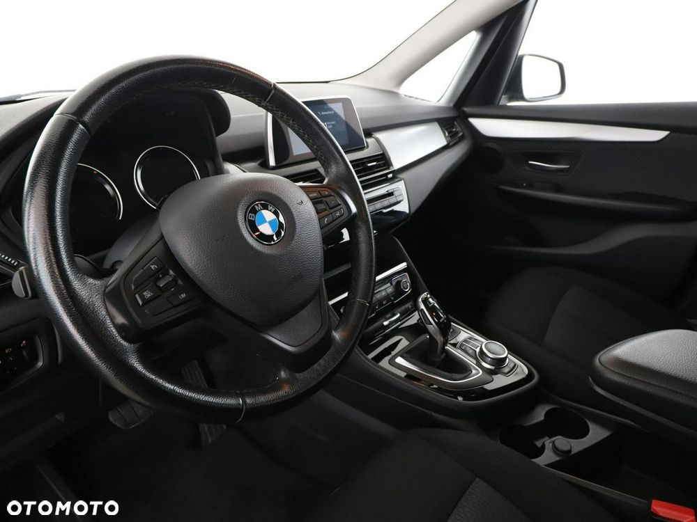 BMW Seria 2 218d Advantage - 15