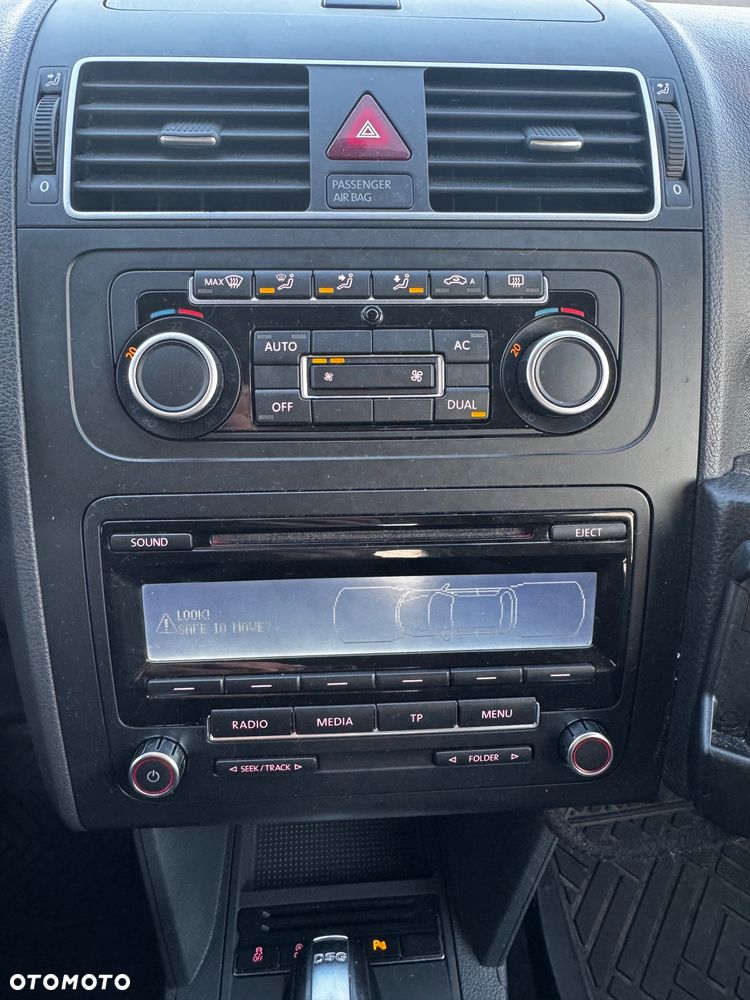 Volkswagen Touran 2.0 TDI DPF Highline DSG - 8