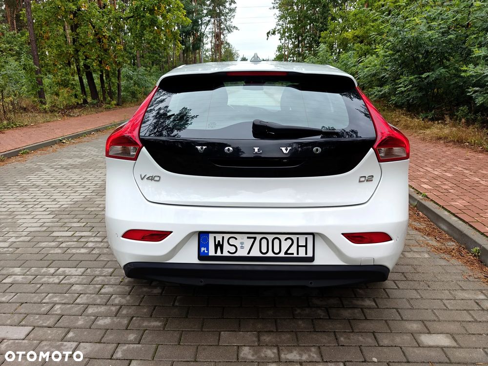 Volvo V40 D2 Kinetic - 4