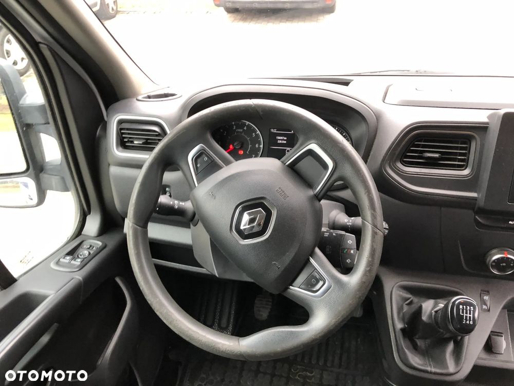 Renault Master - 13