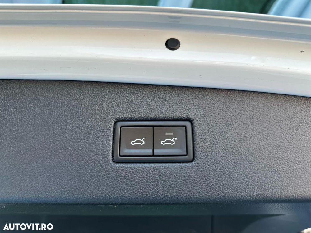 Volkswagen Tiguan - 20