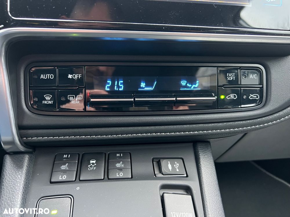 Toyota Auris 1.8 L VVT-i Sol+ - 10