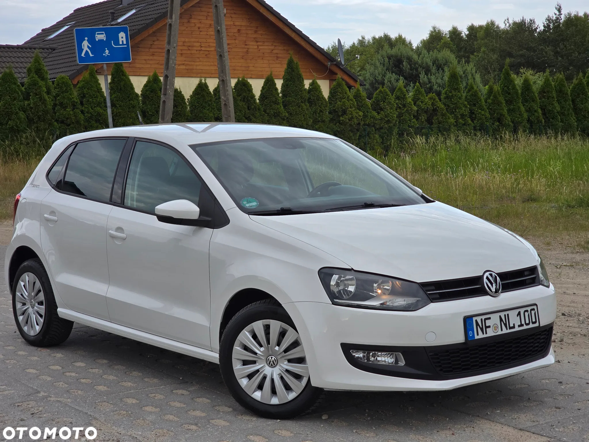 Volkswagen Polo 1.4 DSG Team - 16