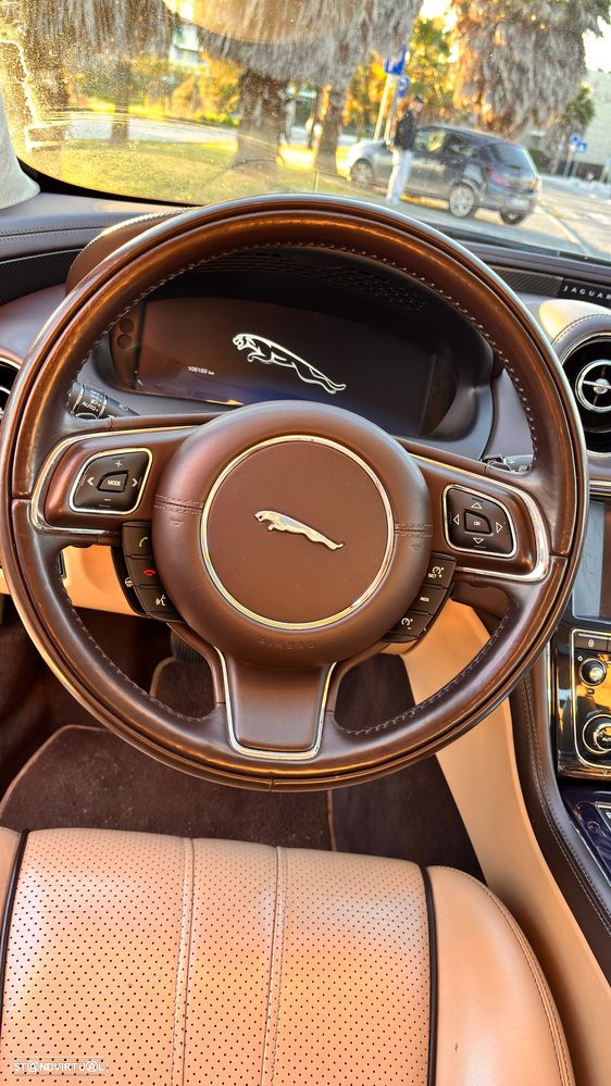 Jaguar XJ 3.0 D V6 Premium Luxury - 15