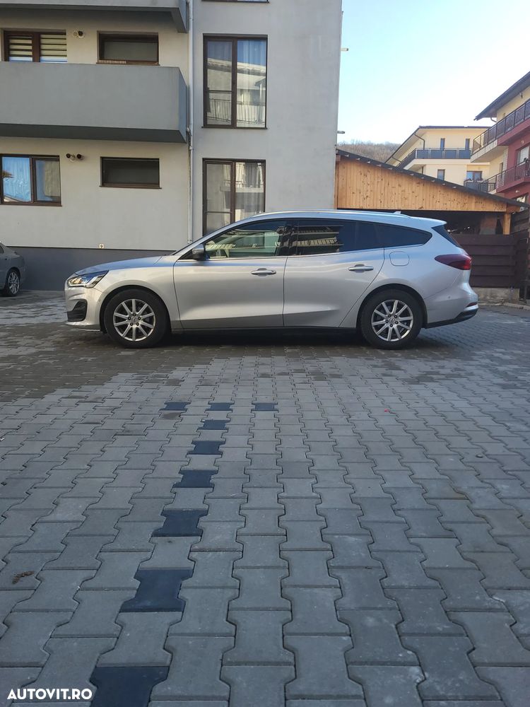 Ford Focus 1.5 EcoBlue Start-Stopp-System Aut. ACTIVE - 6