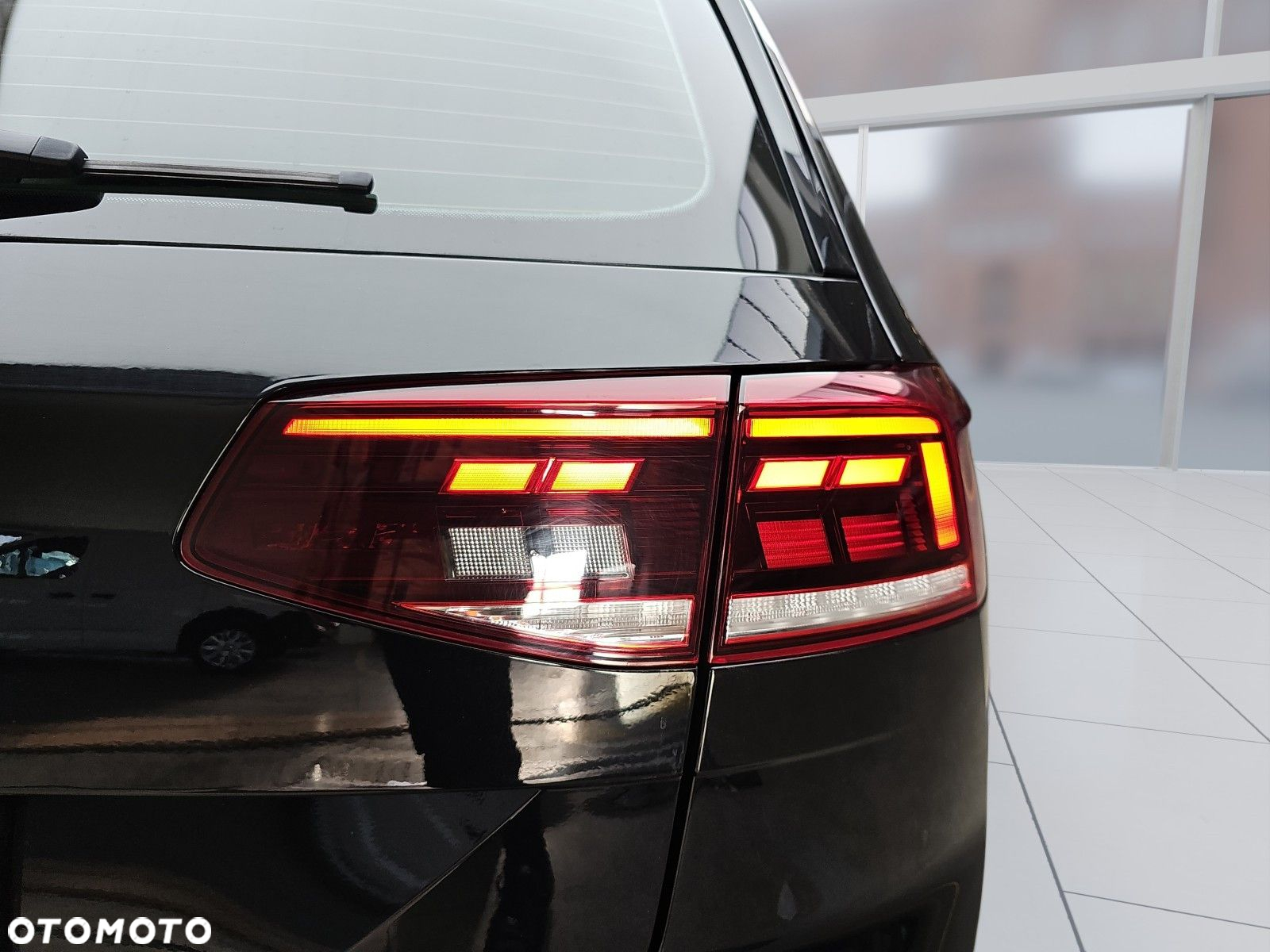 Volkswagen Passat 2.0 TDI EVO Essence DSG - 13