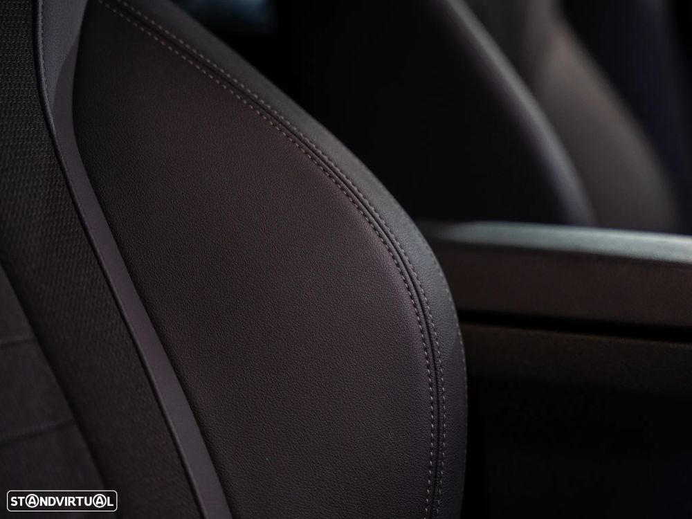 BMW i4 eDrive40 - 24