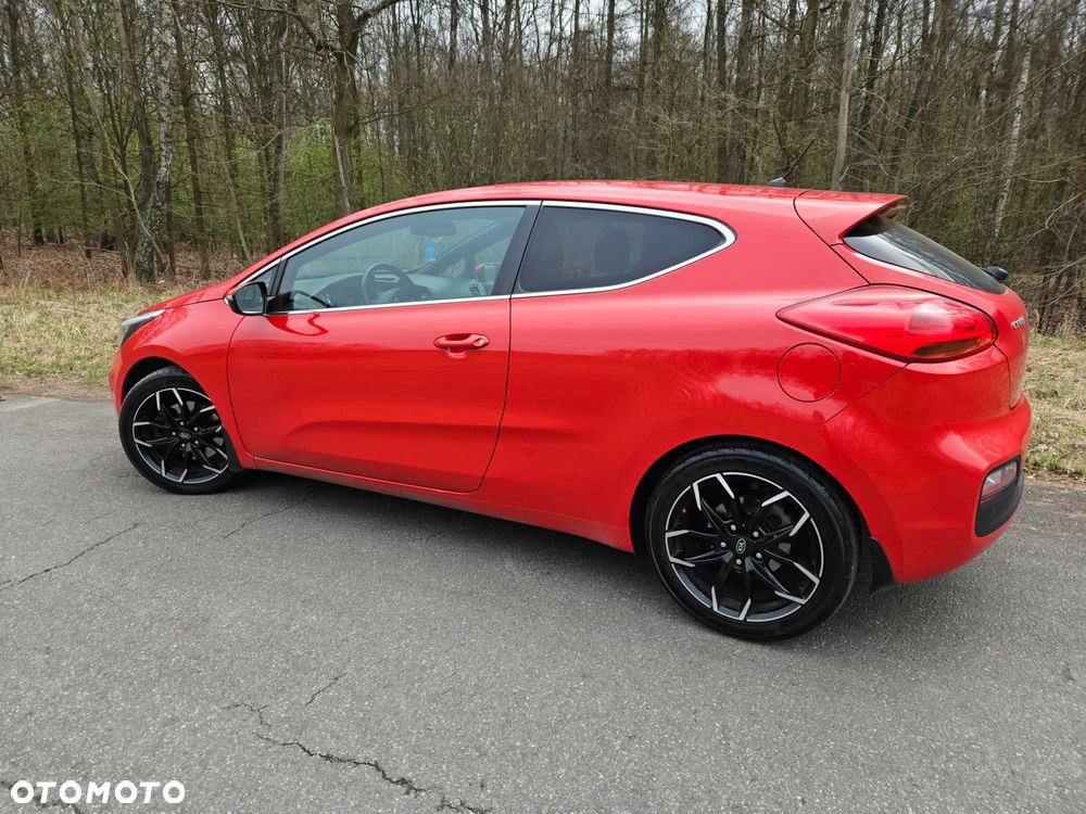 Kia ProCeed 1.6 GDI L - 2