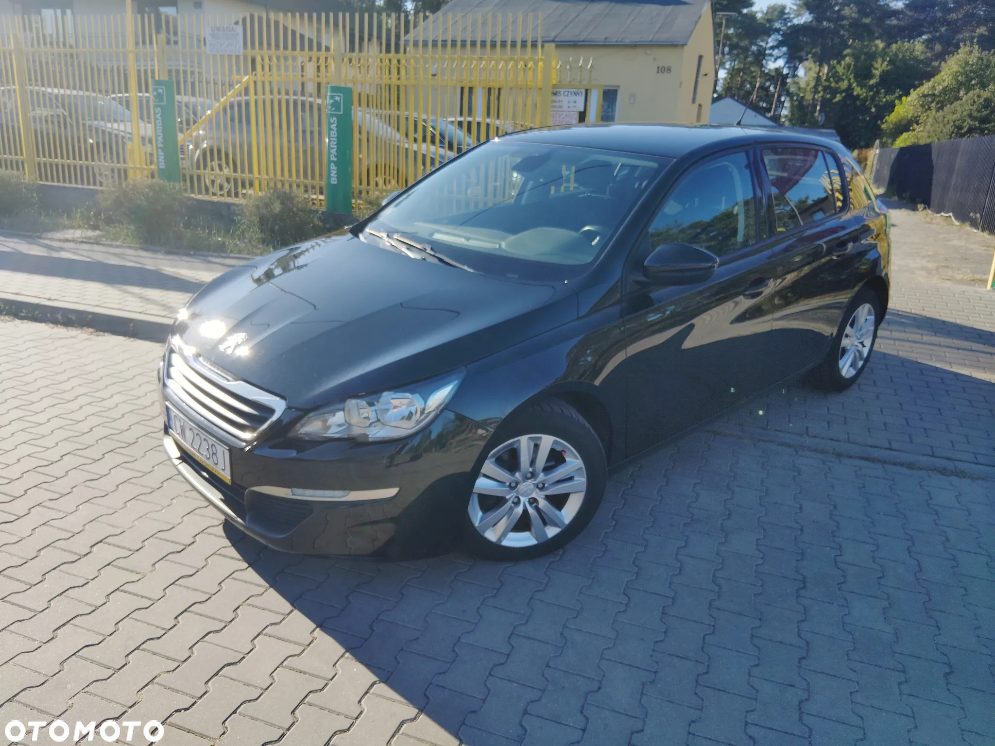 Peugeot 308 125 THP Allure - 4