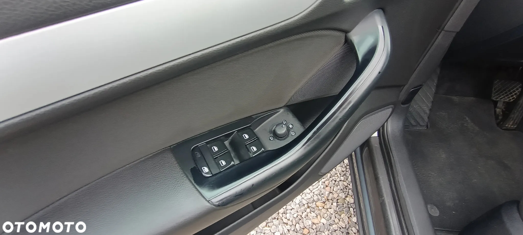 Audi Q3 2.0 TDI Quattro Sport S tronic - 23