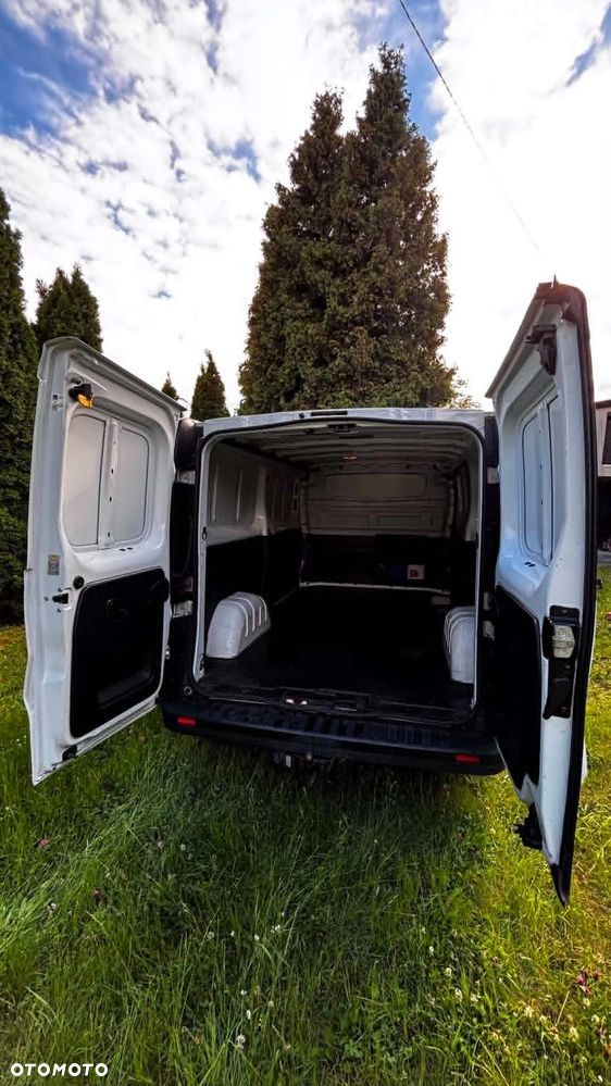 Renault TRAFIC - 7