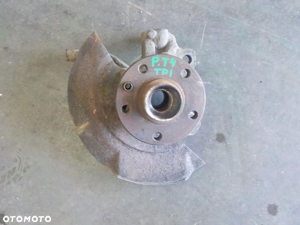 VW T4 96-03 PIASTA ZWROTNICA PRAWA PRAWY PRZÓD - 1