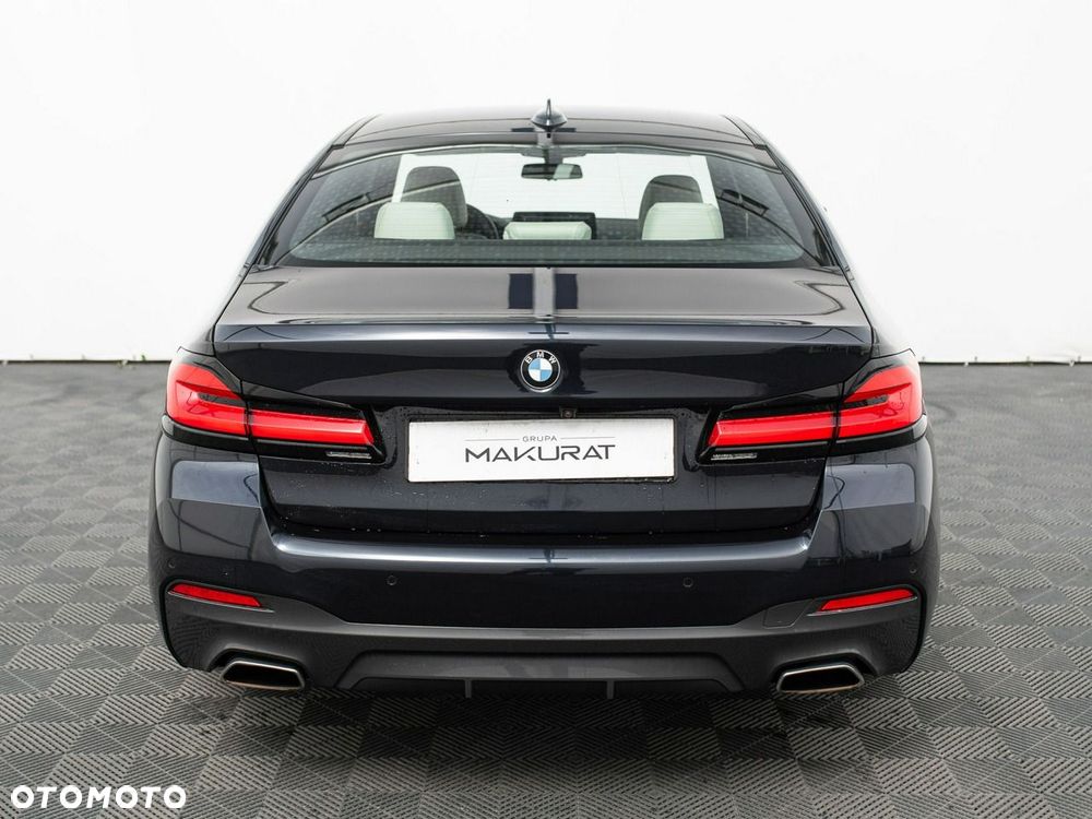 BMW Seria 5 530d xDrive mHEV M Sport sport - 9