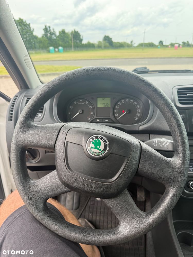 Skoda Fabia 1.2 HTP - 14