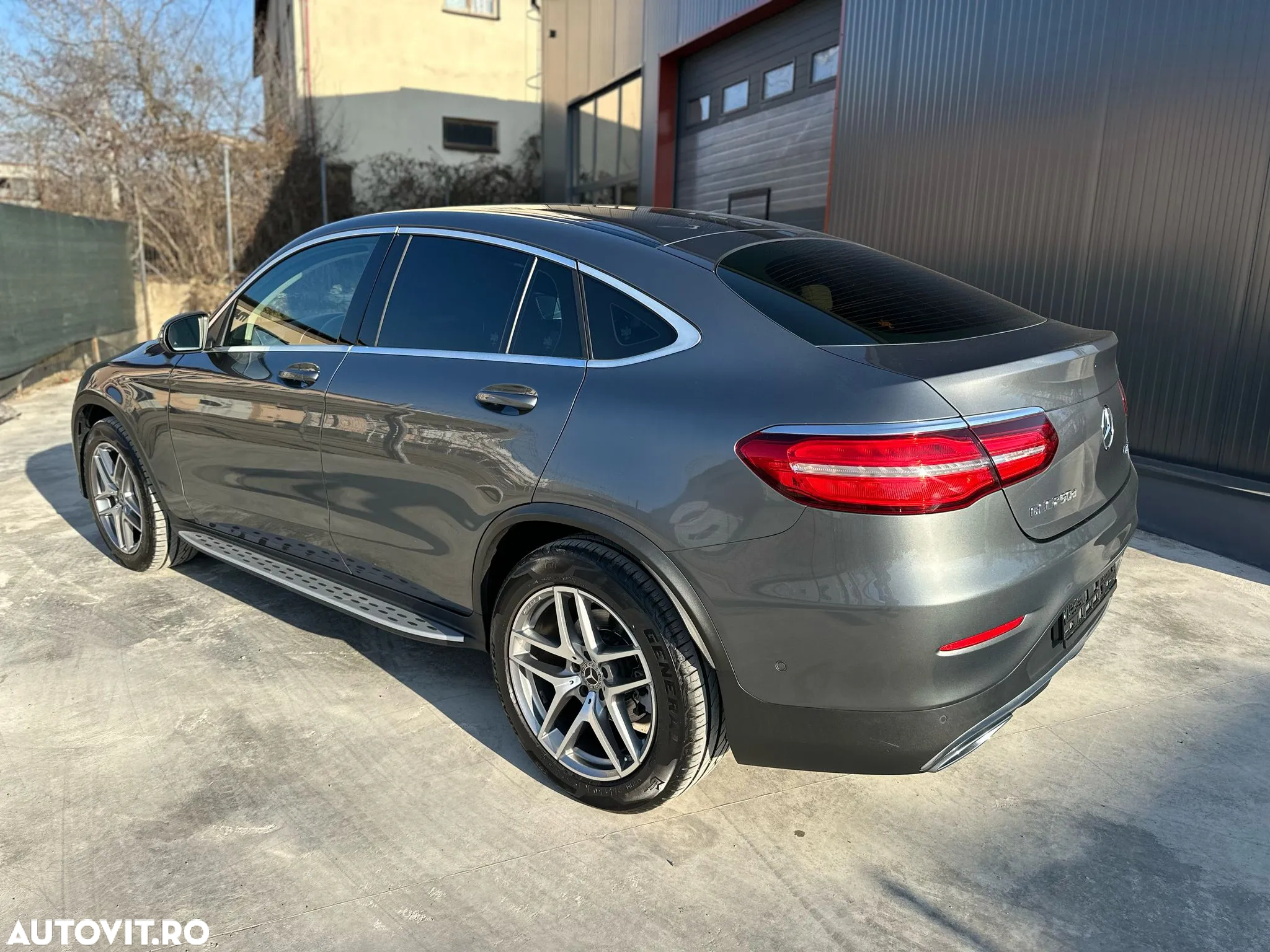 Mercedes-Benz GLC Coupe 250 d 4Matic 9G-TRONIC AMG Line - 13