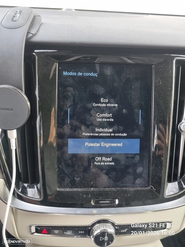 Volvo V60 Cross Country 2.0 D4 Geartronic - 11