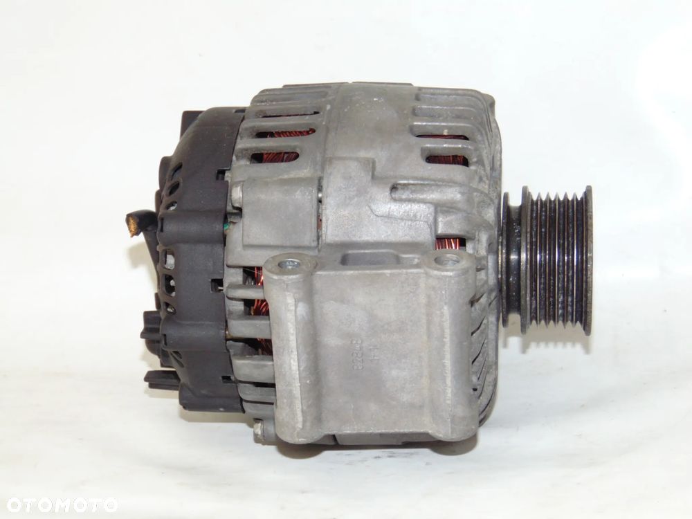 ORYGINAŁ alternator 06B903016AC 150A Audi A4 B6 B7 A6 C5 benzyna 2.0 - 8