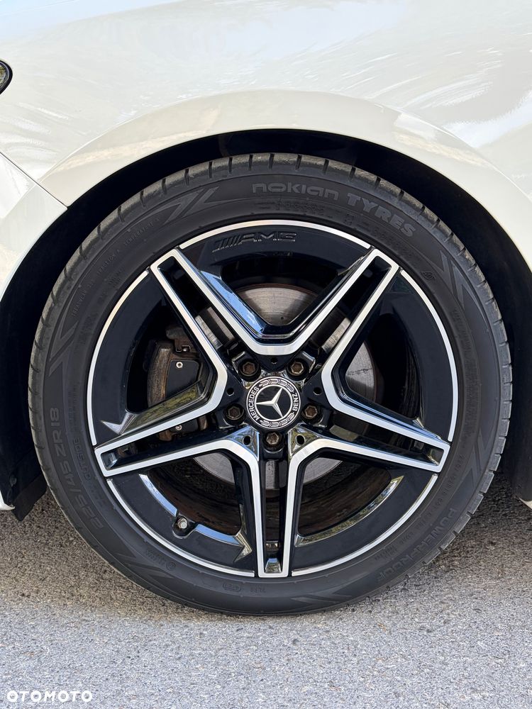 Mercedes-Benz Klasa B 200 7G-DCT AMG Line - 7