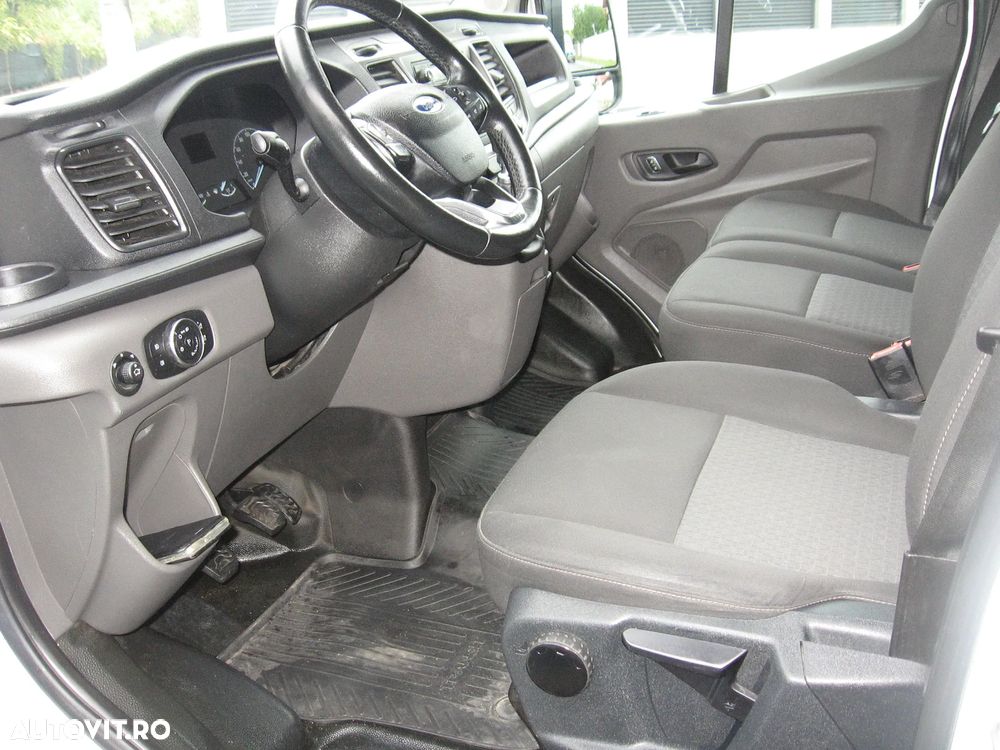 Ford Transit - 10