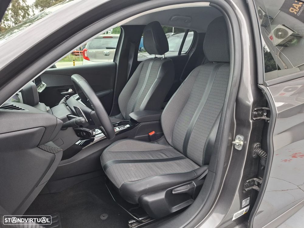 Peugeot 208 PureTech 130 EAT8 Allure - 34