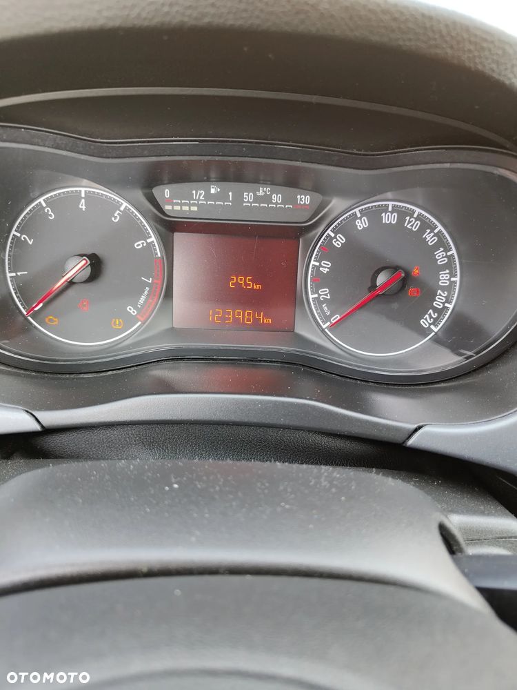 Opel Corsa - 5