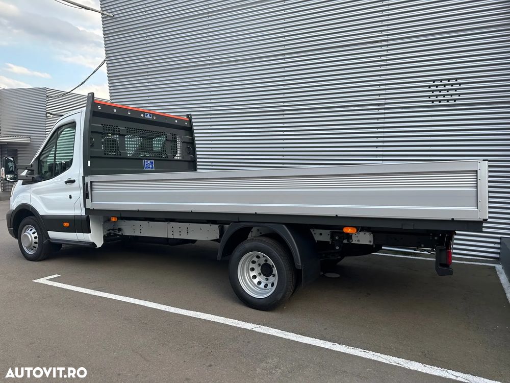 Ford Transit - 10