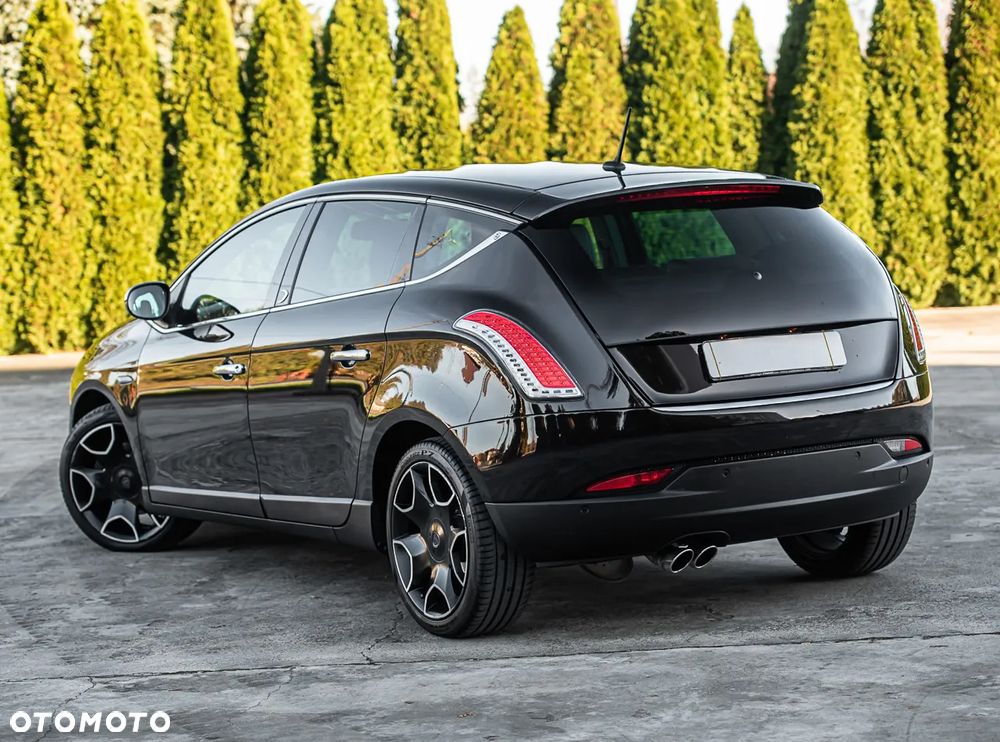 Lancia Delta 1.9 MultiJet 16V Twinturbo Gold - 9