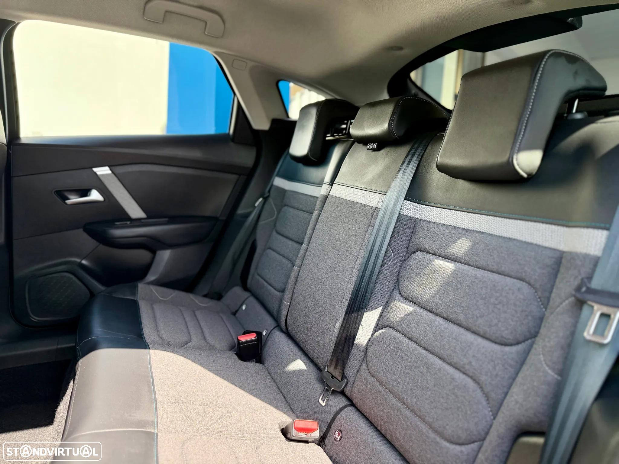 Citroën C4 1.2 PureTech Feel Pack EAT8 - 15