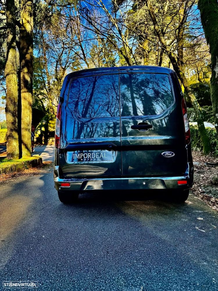 Ford Transit Connect - 17