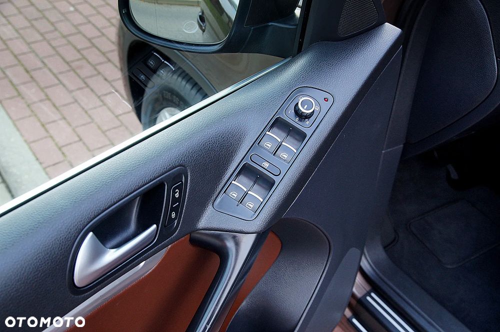 Volkswagen Tiguan 2.0 TSI 4Mot Sport&Style DSG - 17