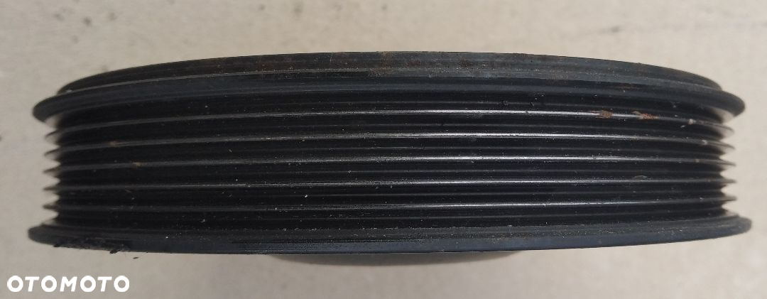 Audi A6 C6  3.2 FSI koło pasowe na wał 06E105251A - 3