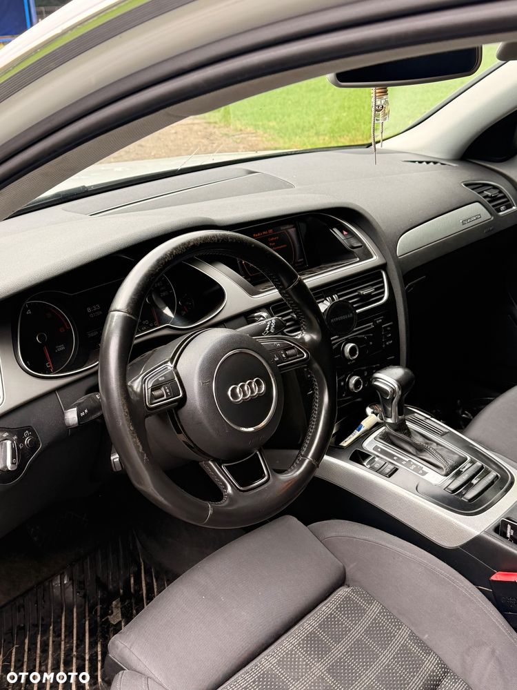 Audi A4 Avant - 6