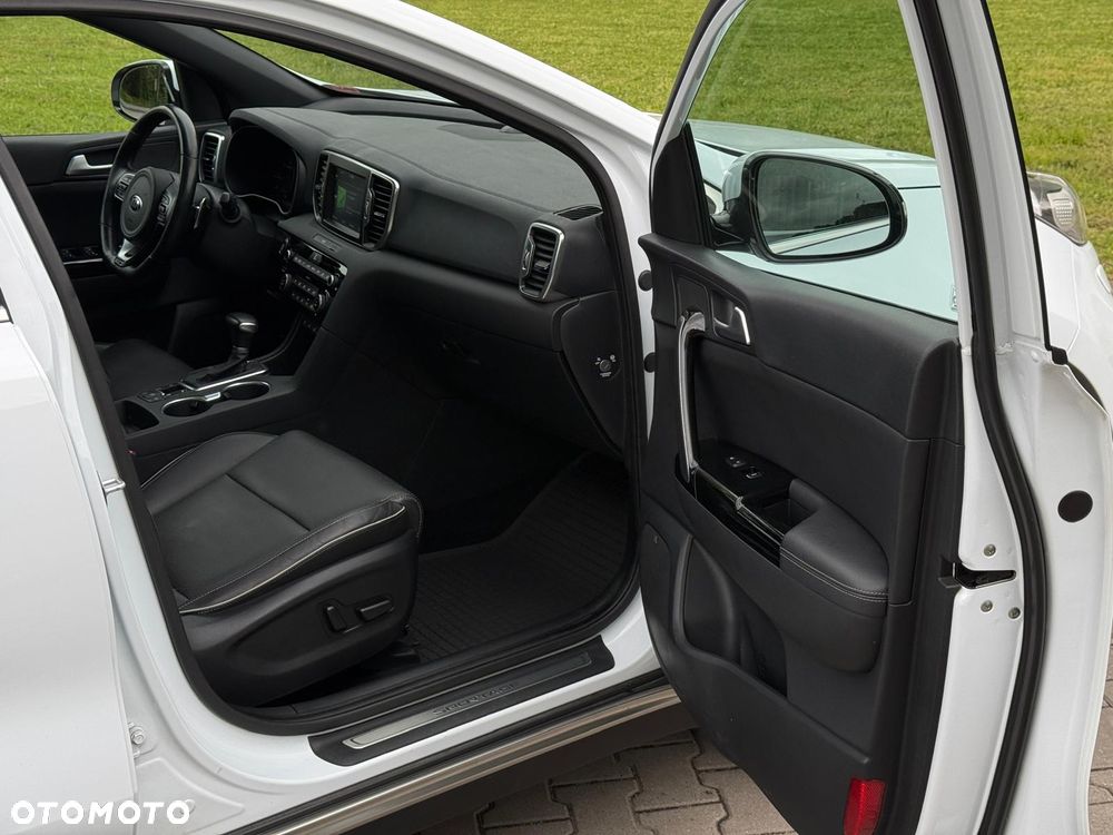 Kia Sportage 2,0 CRDI AWD GT Line - 19