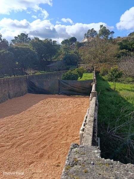 Terreno Urbano com 2 frentes - Grande imagem: 3/6