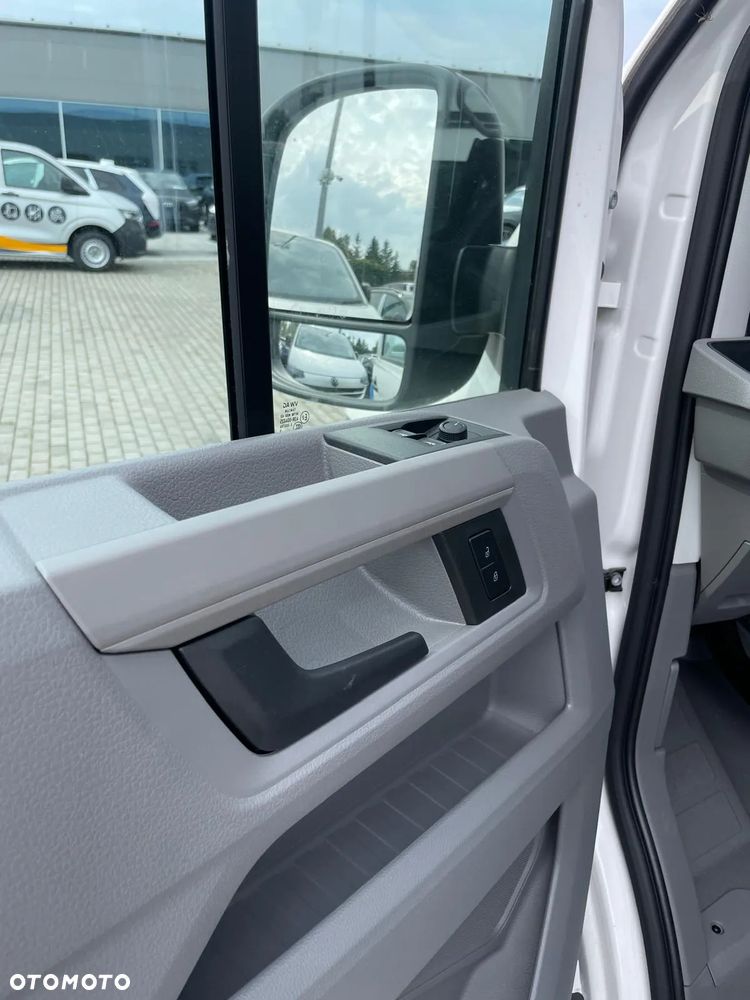 Volkswagen Crafter - 17