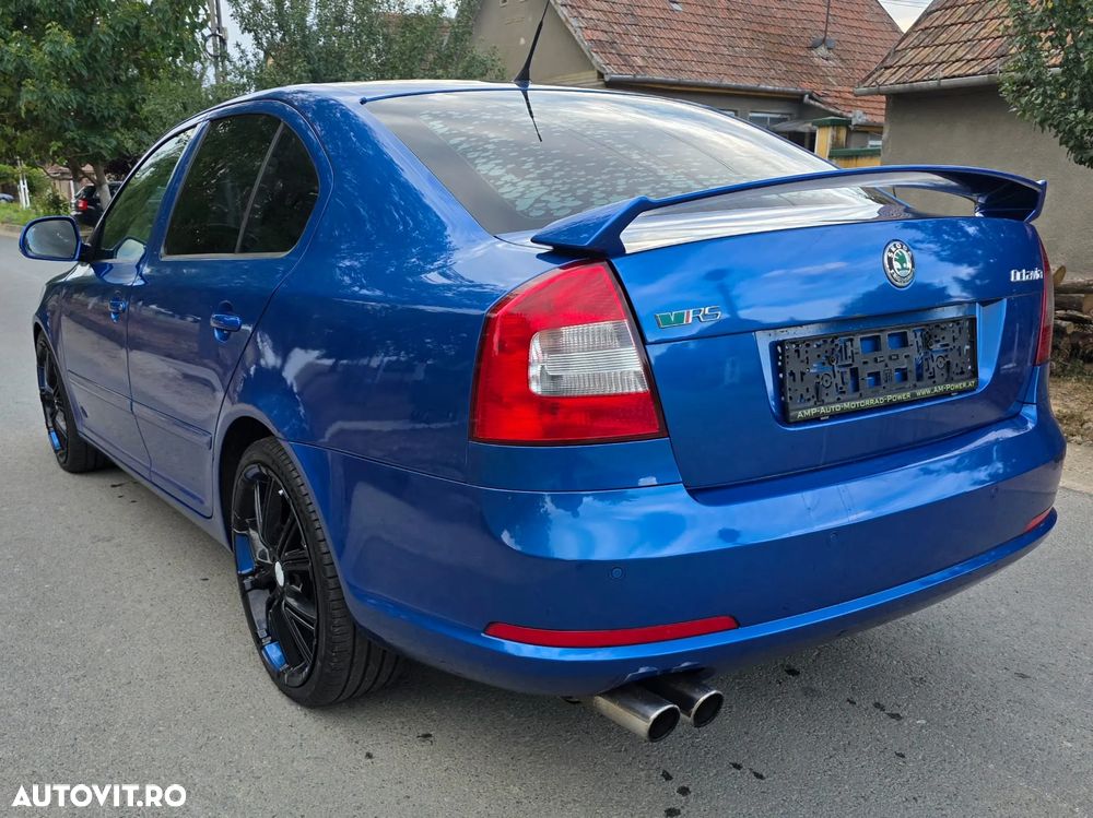 Skoda Octavia 2.0 FSI Turbo RS - 4