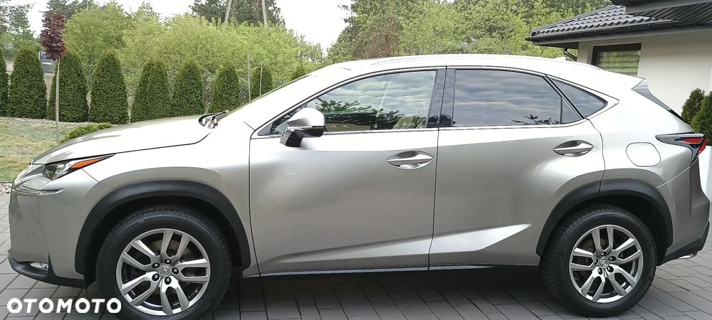 Lexus NX 200t Elegance AWD - 4