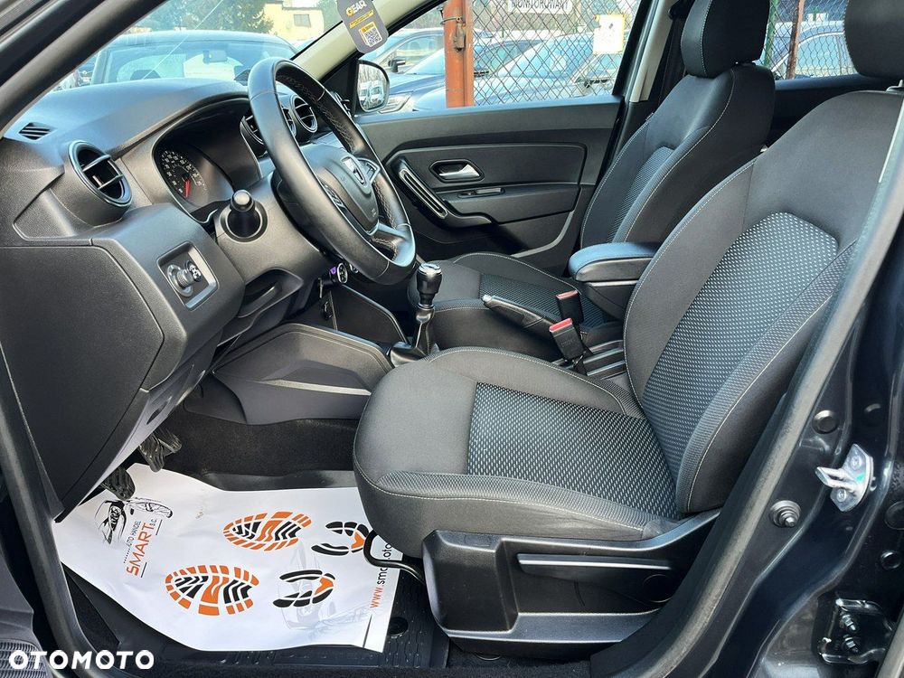 Dacia Duster SCe 115 2WD Comfort - 32