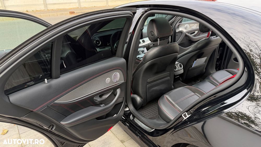 Mercedes-Benz E 43 AMG 4MATIC Aut. - 9