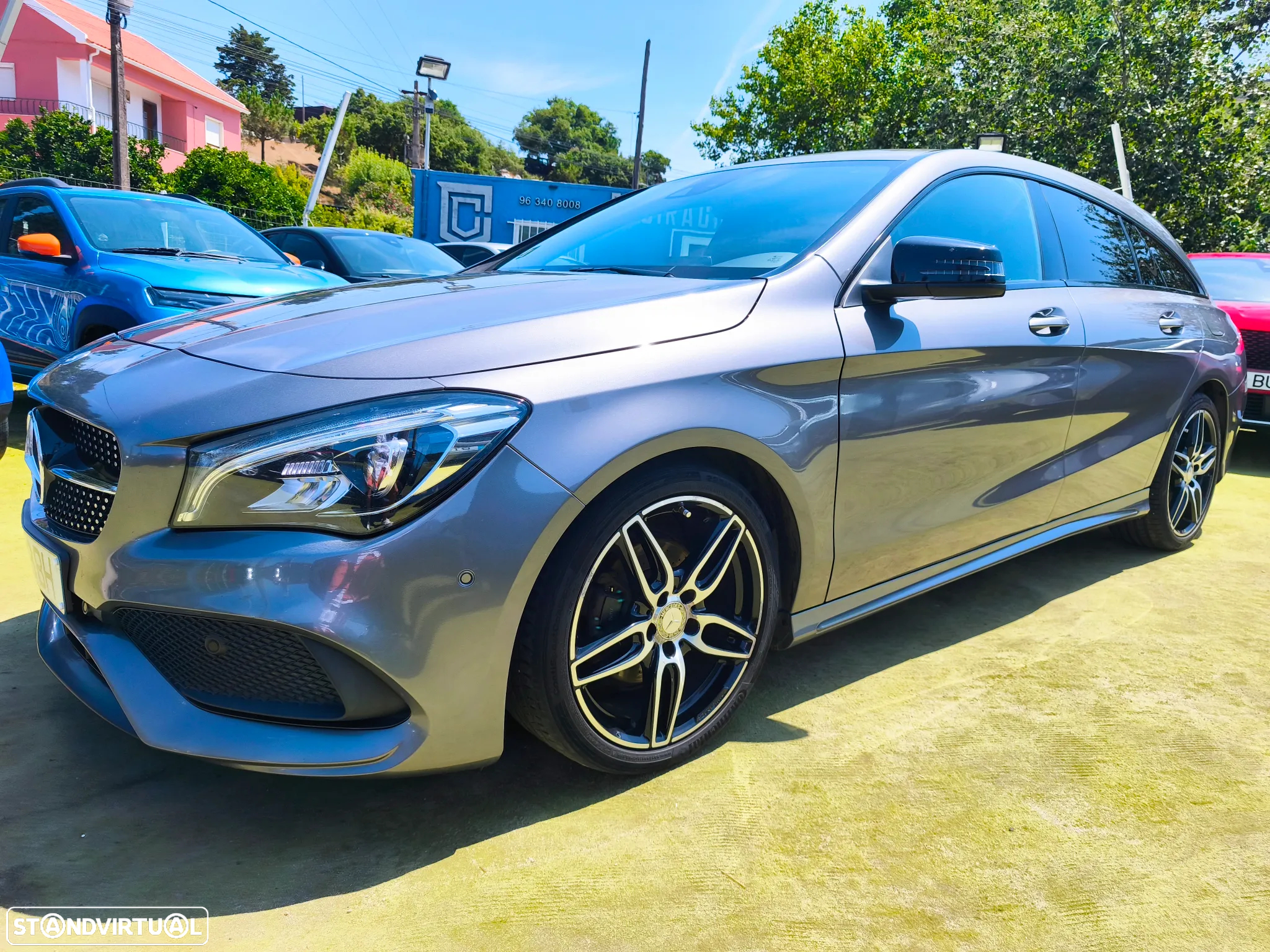 Mercedes-Benz CLA 200 d Shooting Brake AMG Line - 4