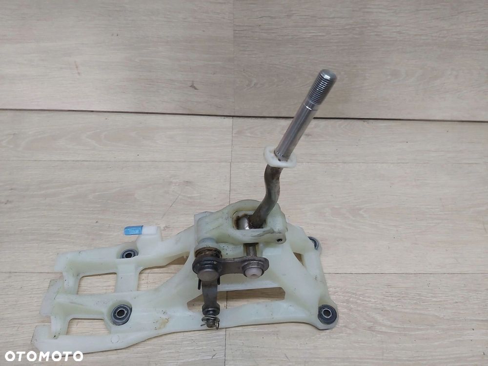 Toyota MR2 zzw30 1,8 vvti lewarek zmiany biegów wybierak - 2