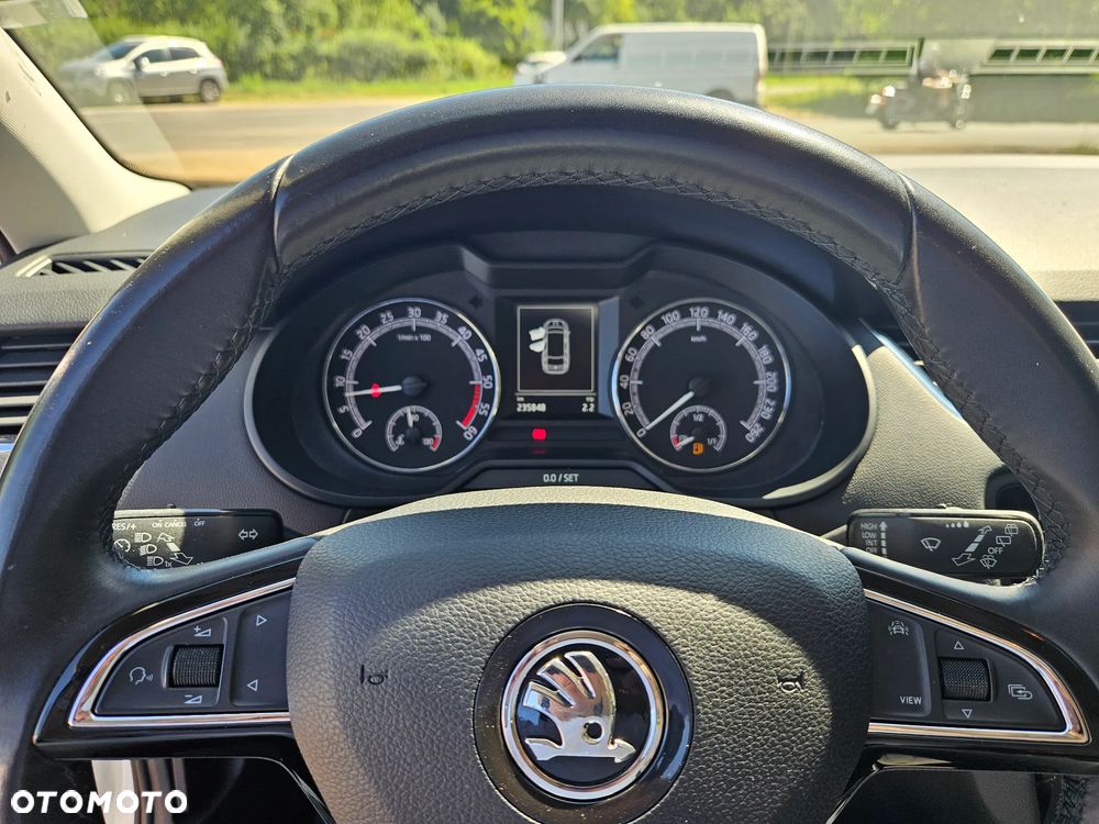 Skoda Octavia 1.6 TDI SCR Business - 7
