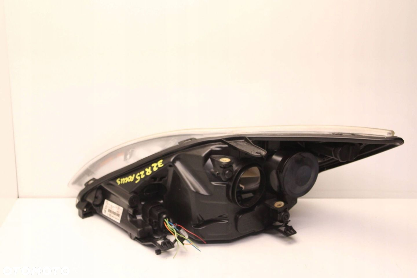 FORD FOCUS MK2 LIFT 07R- REFLEKTOR PRAWY LAMPA PRAWA PRZEDNIA PRZÓD - 2